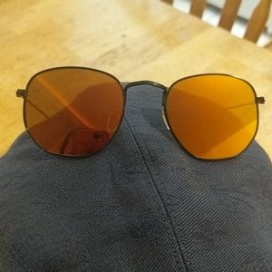 Sun glasses